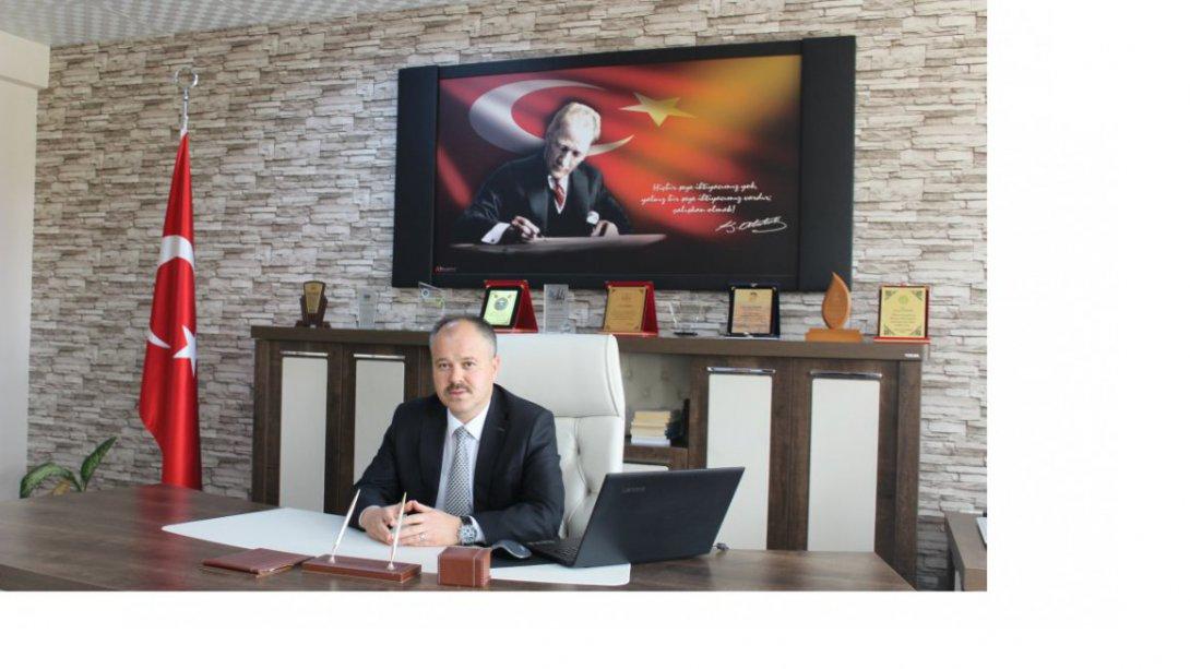 İlçe Milli Eğitim Müdürümüz Sayın Savaş Özdemir'in 19 Mayıs Atatürk'ü Anma, Gençlik ve Spor Bayramı Kutlama Mesajı