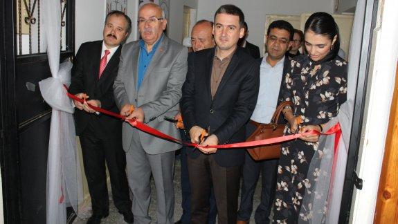 Mehmet Diker Ortaokulunda TÜBİTAK 4006 Bilim Fuarı Açılışı Yapıldı