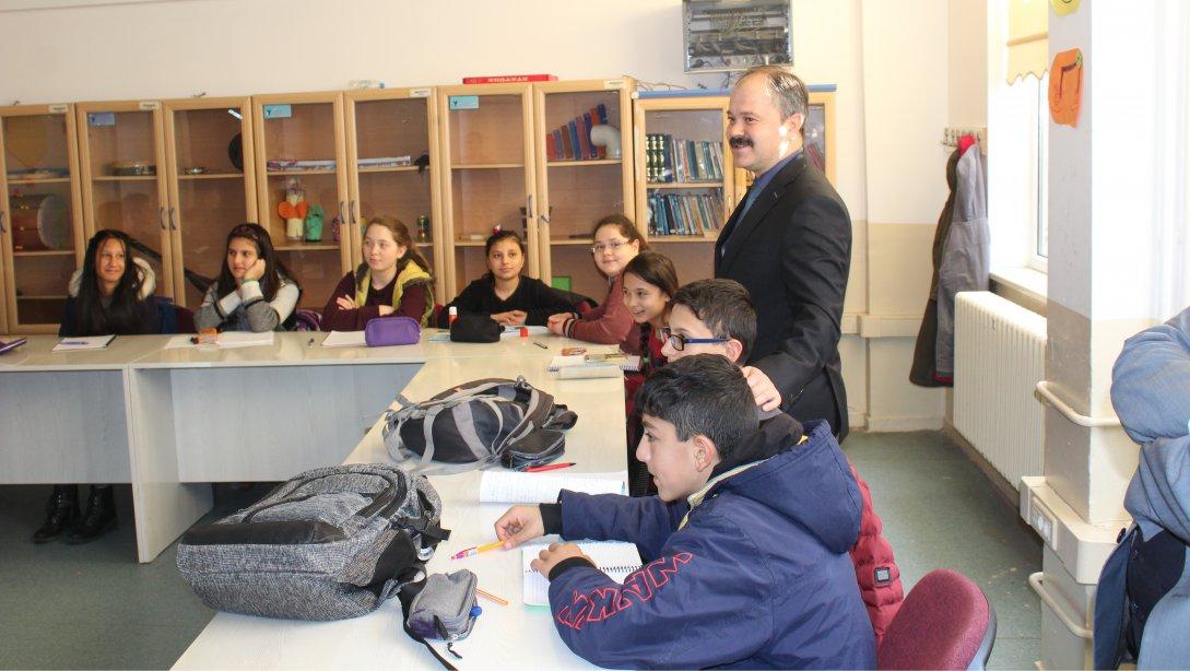 Atatürk Ortaokuluna Ziyaret