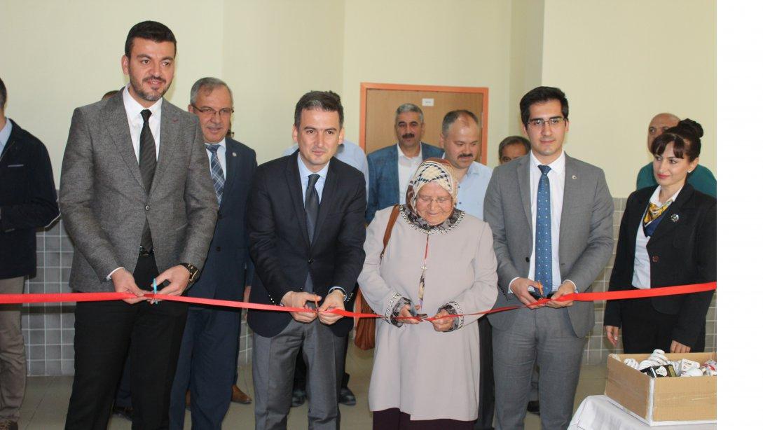 Hanife Memiş Aksoy İlkokulunda  Elektrikli ve Elektronik Atık Toplama Yıl Sonu Sergisi Açıldı