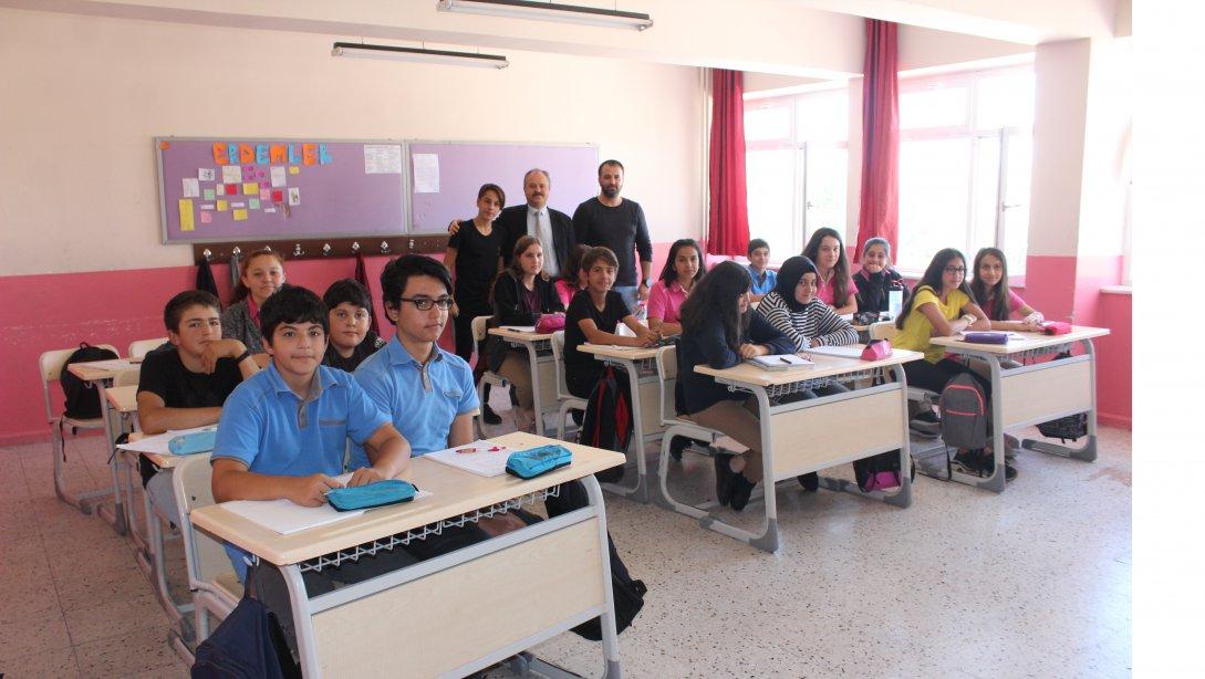 İlçe Milli Eğitim Müdürümüz Sayın Savaş Özdemir Ali Baran Numanoğlu Ortaokulu'nu Ziyaret Etti