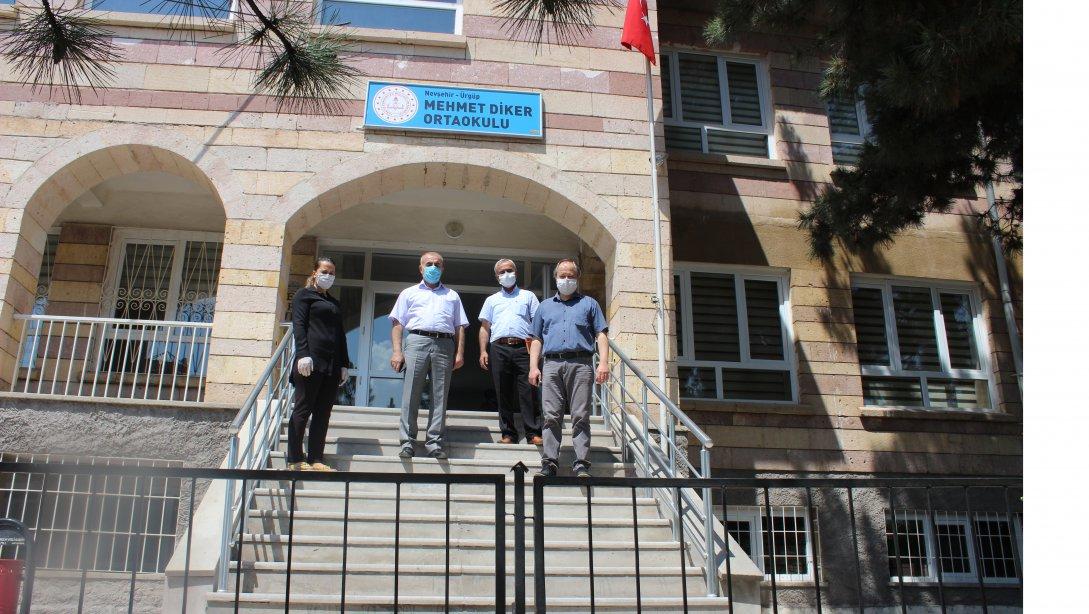 İl Milli Eğitim Müdürümüz Sayın Murat DEMİR İlçemizdeki LGS Sınavı Yapılacak Ortaokullarını Ziyaret Etti.