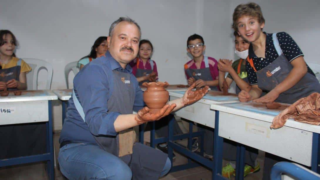 Ayhan Ertürk İlkokulu Çanak Çömlek Yapımı Etkinliği